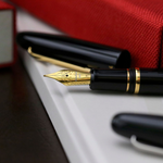 Esterbrook Estie - Ebony Black and Gold Trim