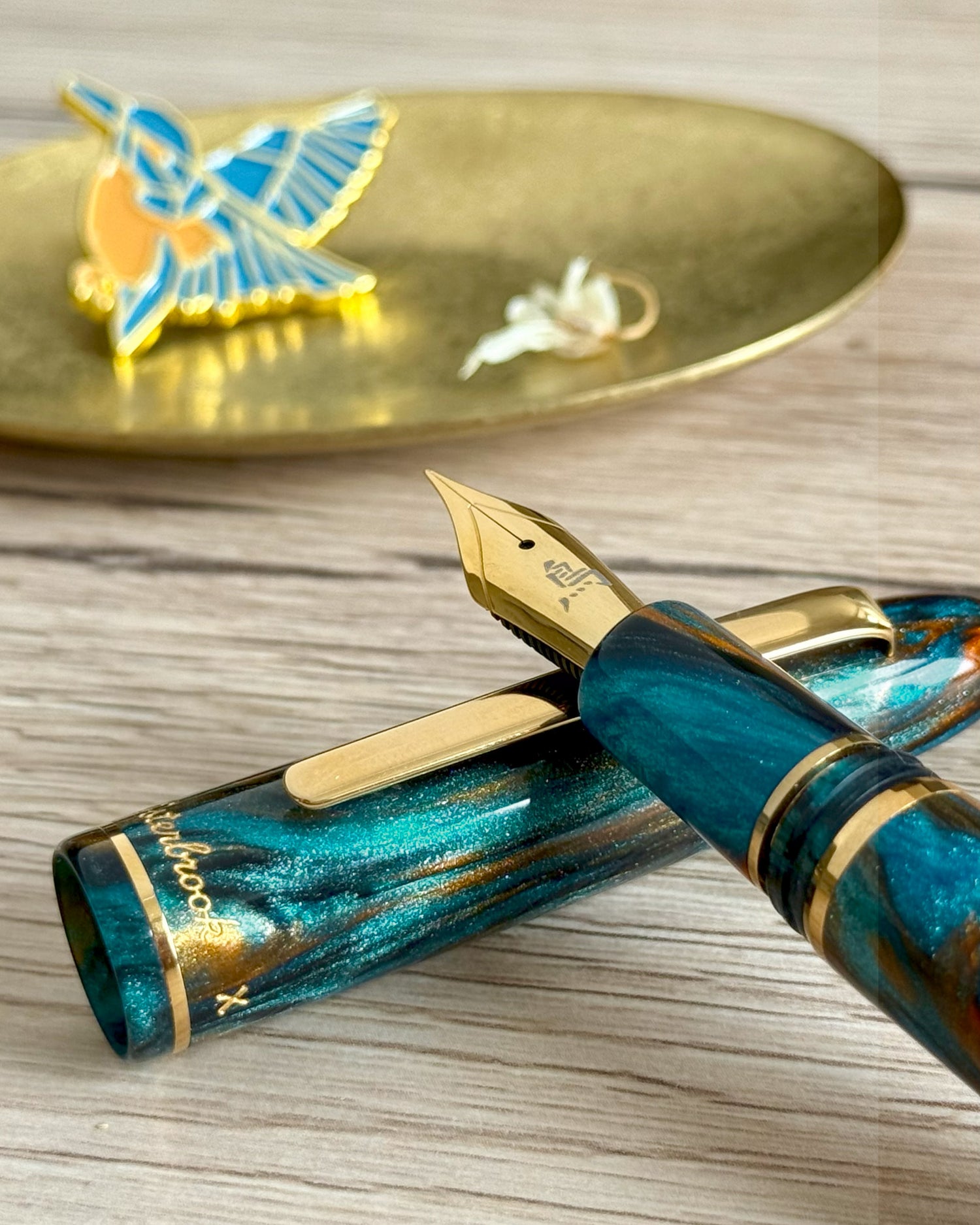 Esterbrook x BUNGUBOX Kingfisher Edition - Pin