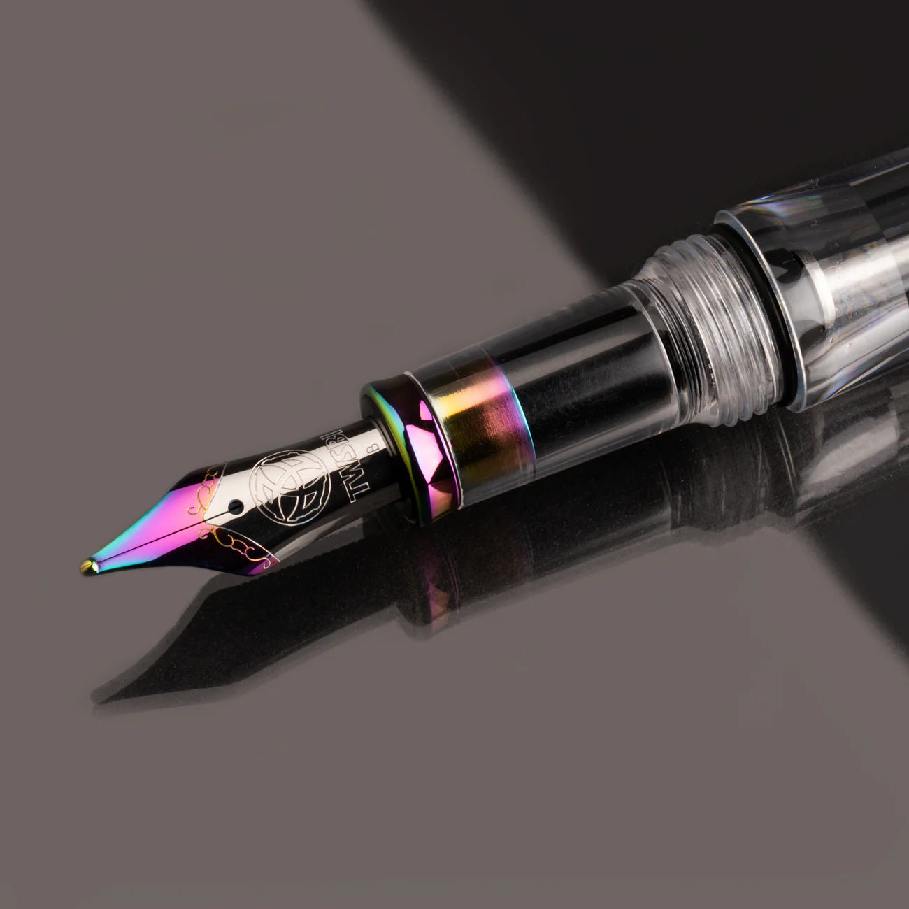 TWSBI - VAC 700R Fountain Pen Iris - M