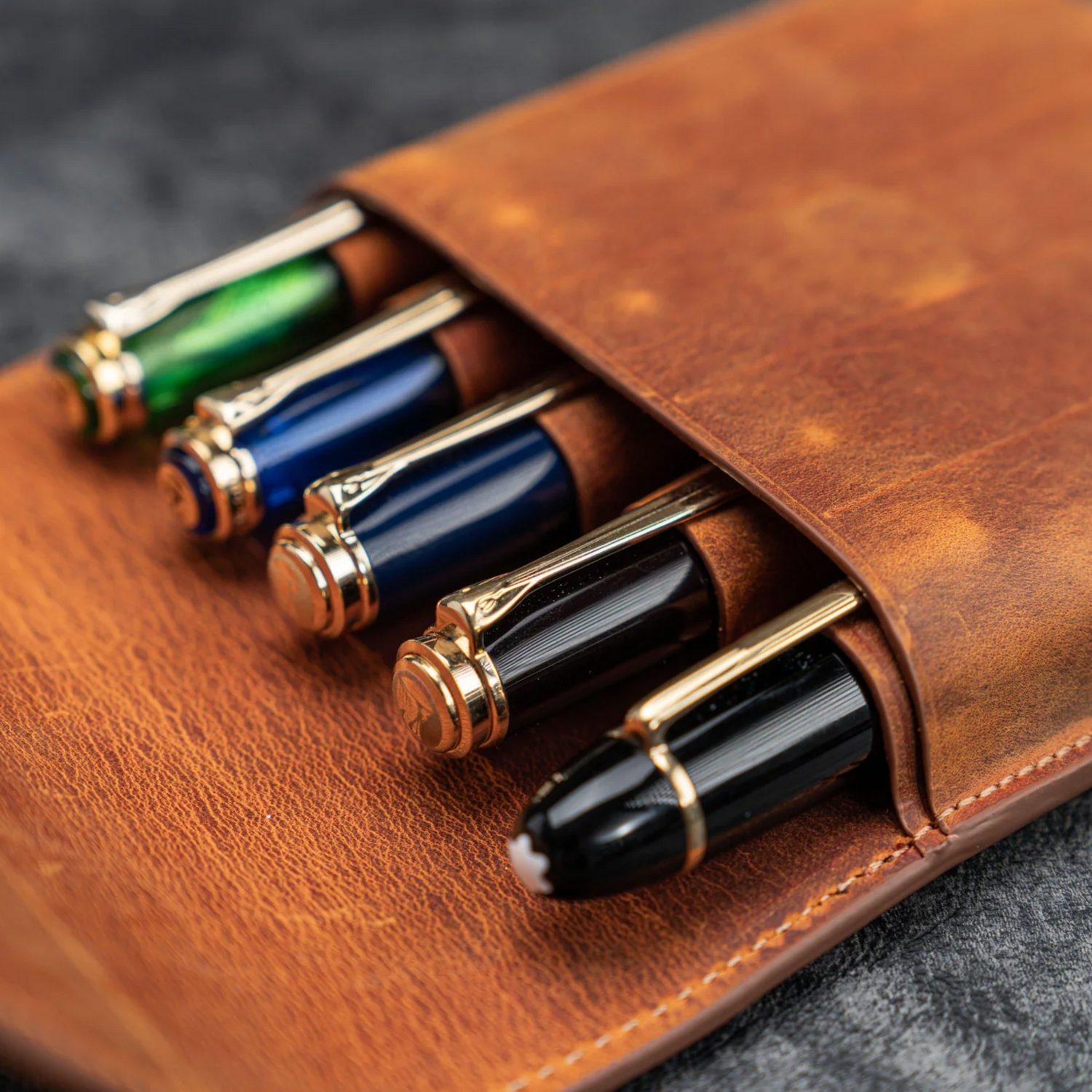Galen Leather - Flap Pencase for 5 Pens - Crazy Horse Brown