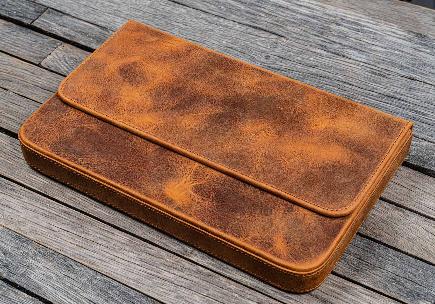 Galen Leather - Magnum Opus 12 Slots Hard Pen Case with Removable Pen Tray - Crazy Horse Brown