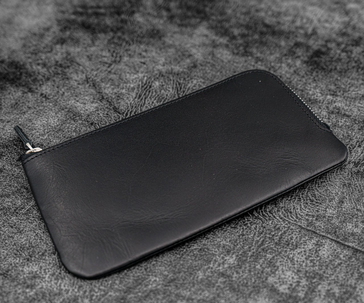 Galen Leather - Slip-N-Zip 4 Slots Zippered Pen Pouch - Black