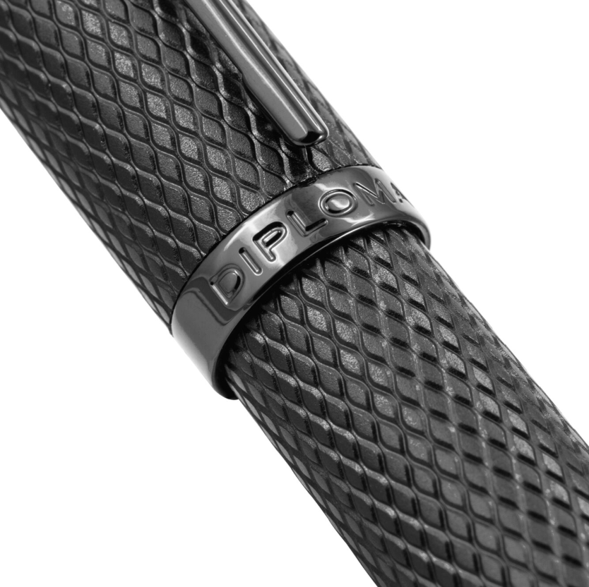 Diplomat - Füllhalter Viper schwarz guillochiert F/M