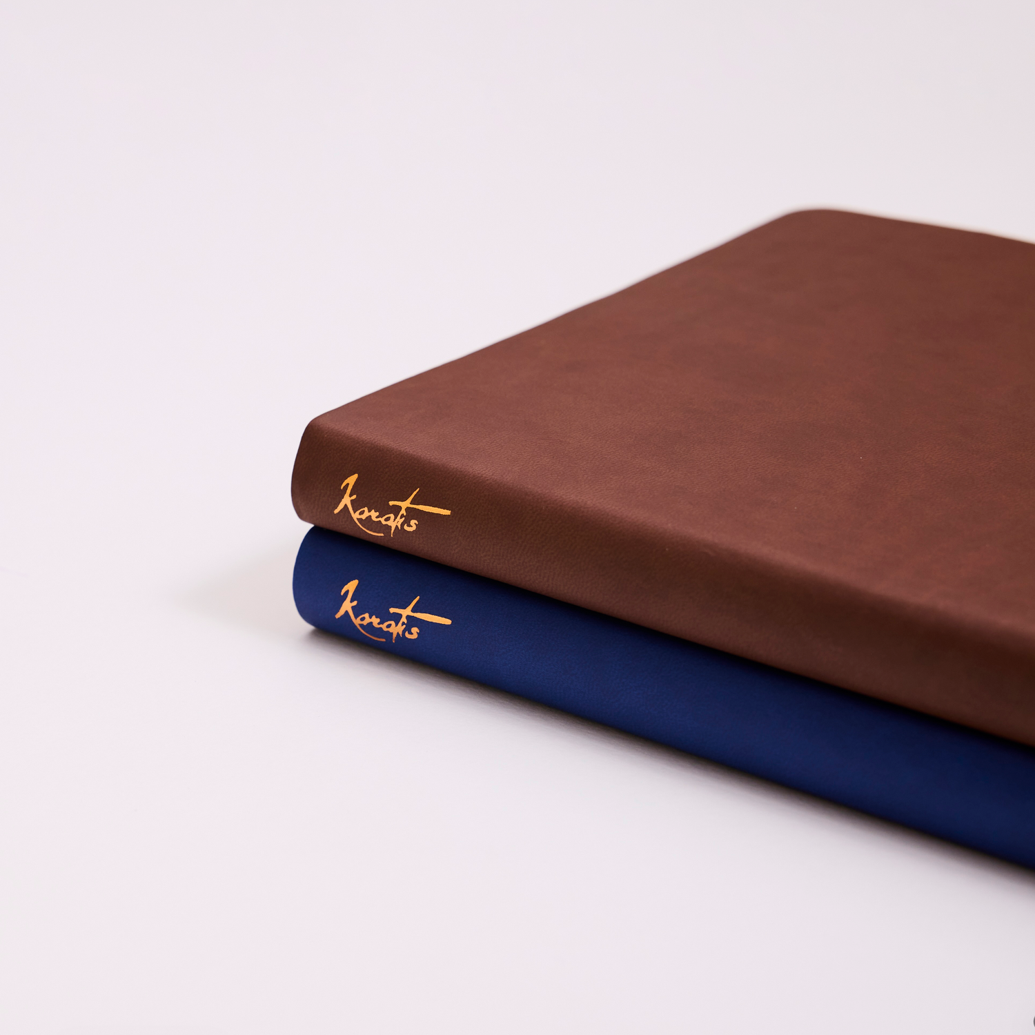 Karatis - Notizbuch Tomoe River Papier - Veganes Leder - B5 (17x25 cm) - Sapphire Blue