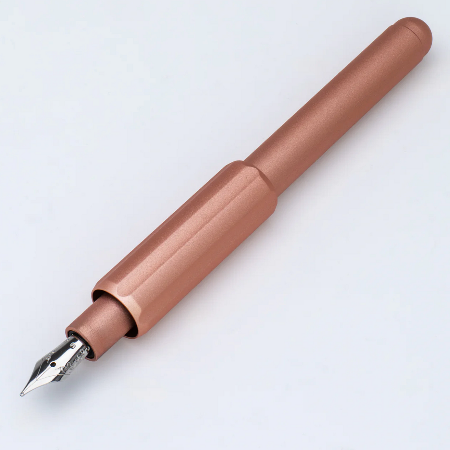 Monteverde USA® - Axis Füllfederhalter - Matte Champagne - EF
