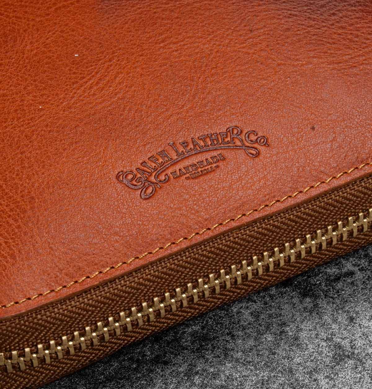 Galen Leather - Legacy Leather Zip Pen Case for 12 Pens - A6 - Deep Cognac