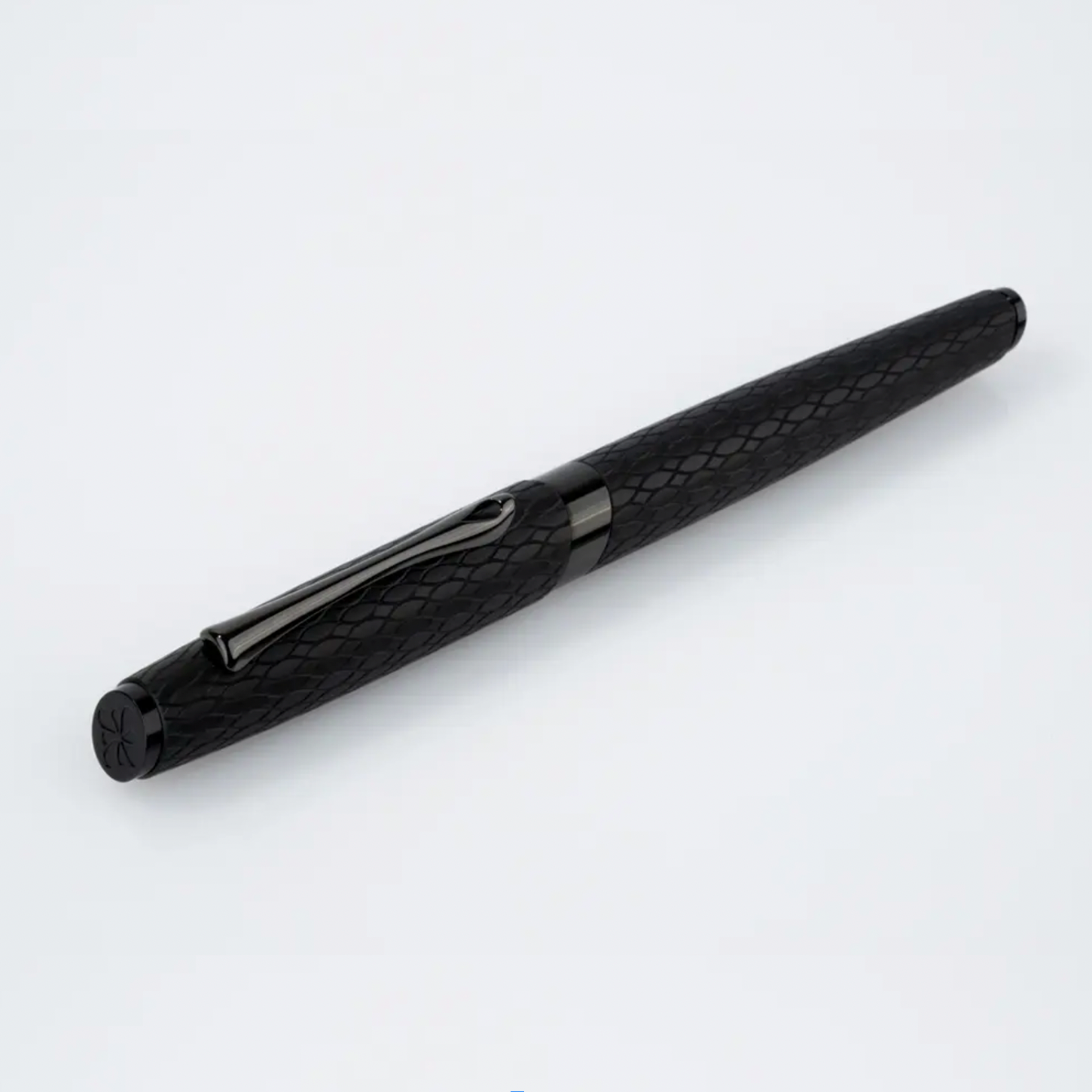 Diplomat - Füllhalter Cobra - schwarz guillochiert - M