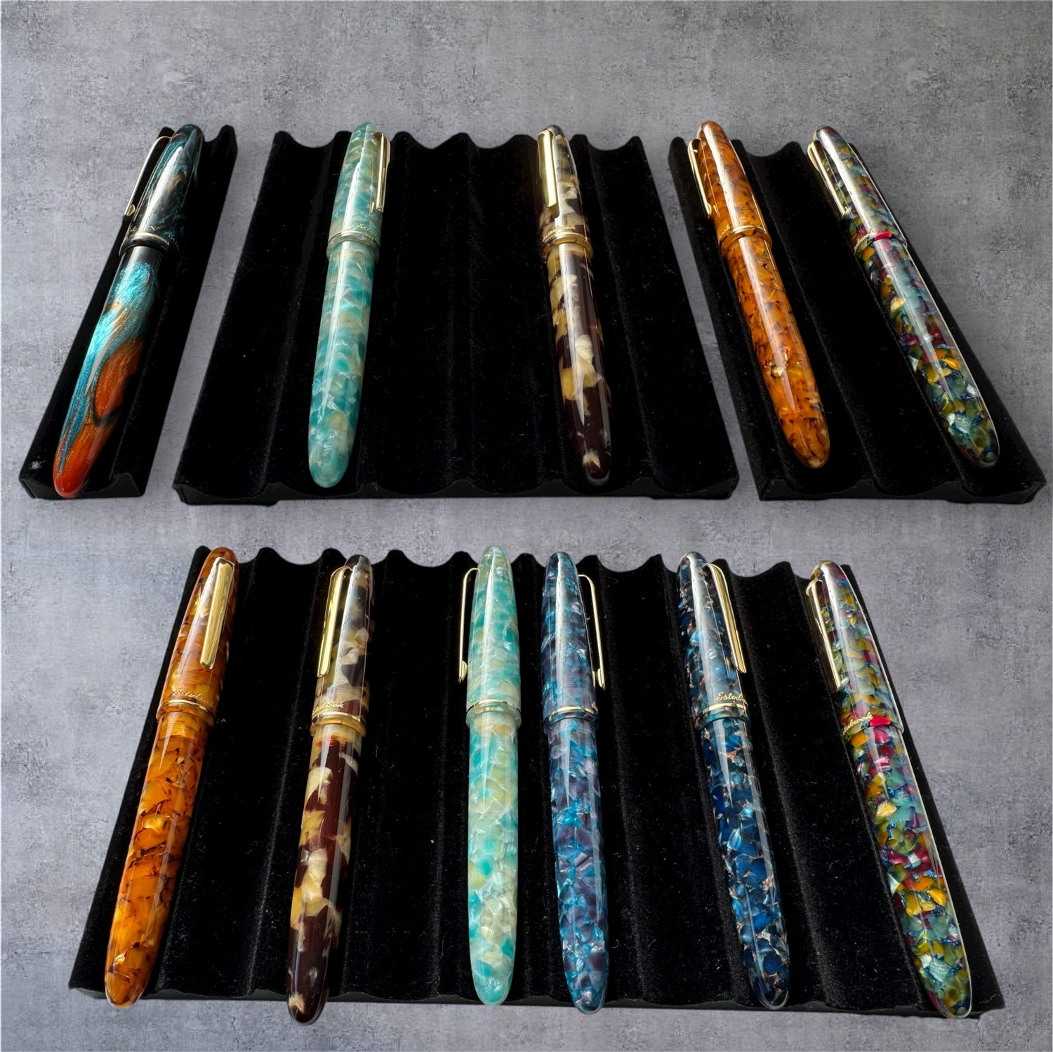 Pen Trays mit Samtbezug